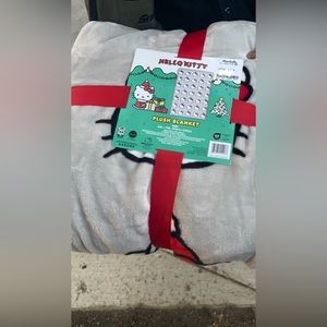 hello Kitty Christmas Blanket